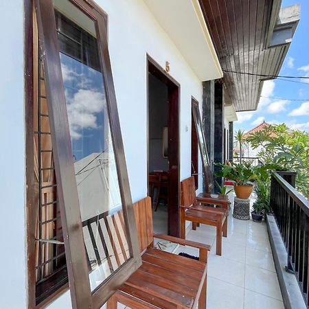 Adi Surya Guest House Seminyak  Ngoại thất bức ảnh